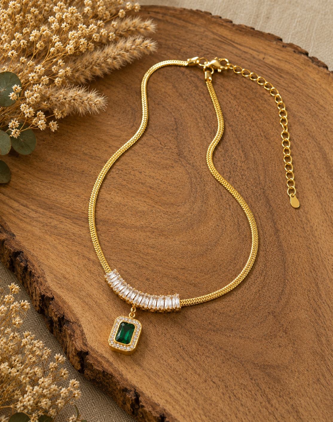 MJ Emerald Glow Necklace - Image 2