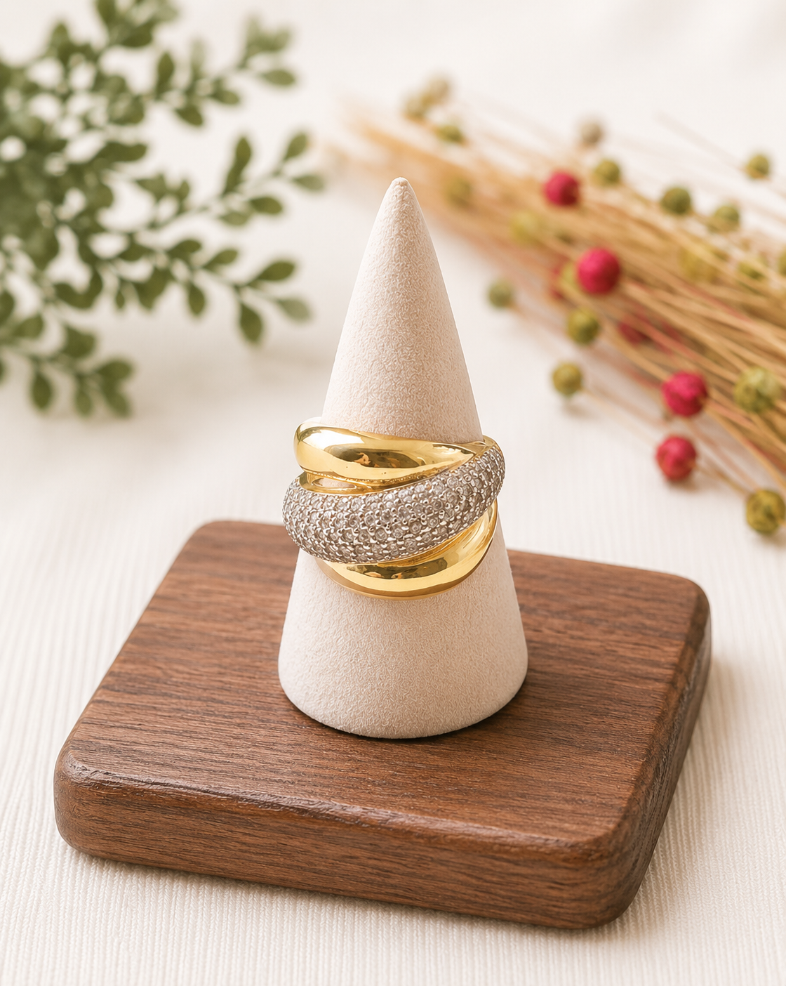 MJ Gold-Plated Moonlight Ring