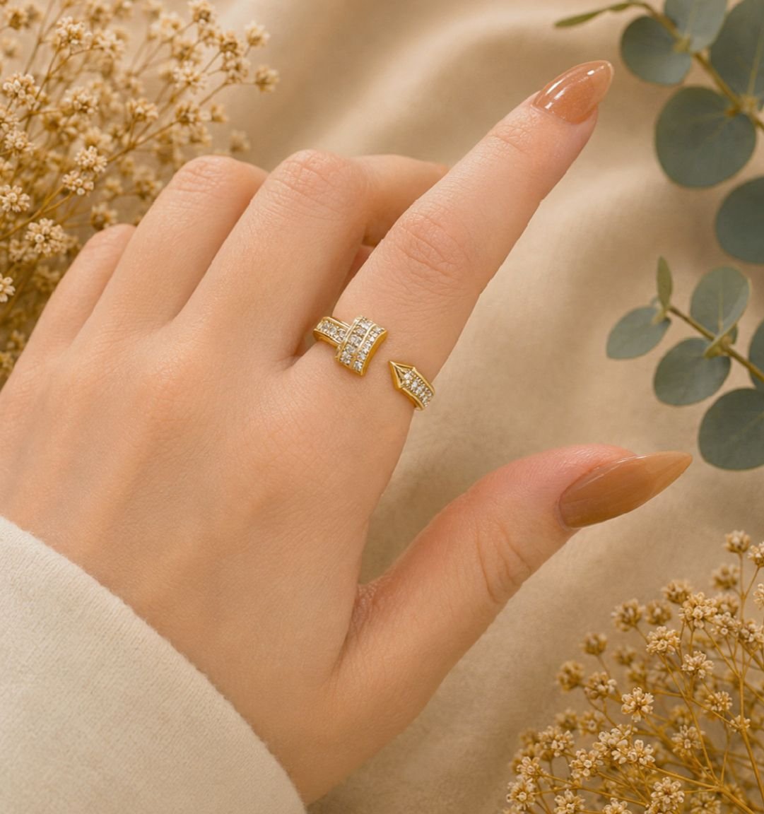 MJ Gold-Plated Radiant Nail Ring (size 8) - Image 3