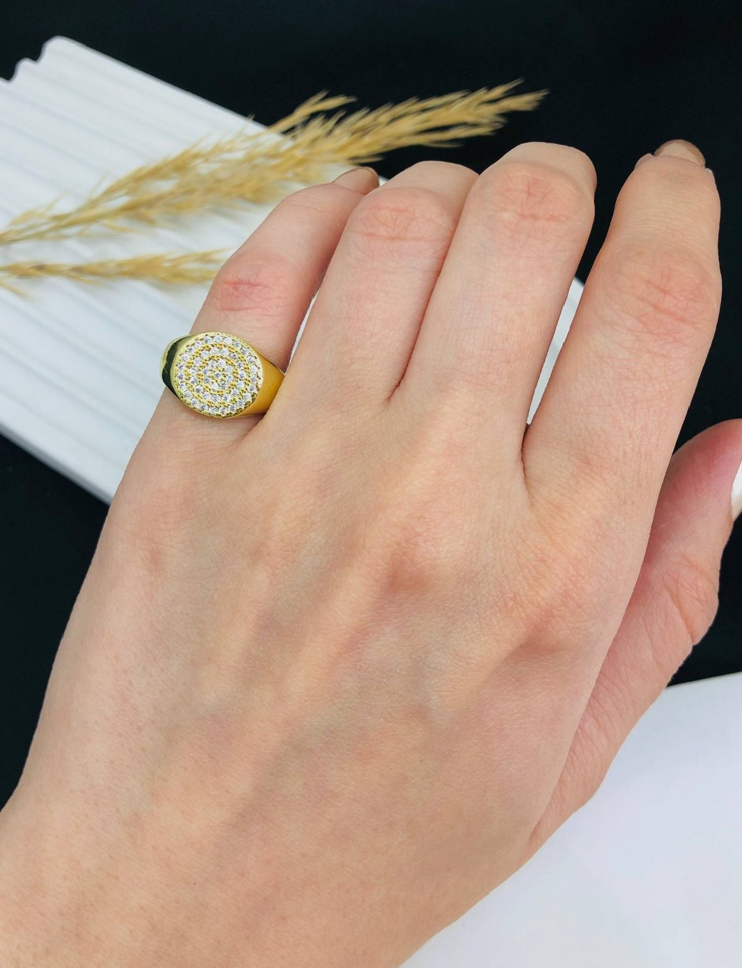 MJ Gold-Plated Pinky Ring (9)