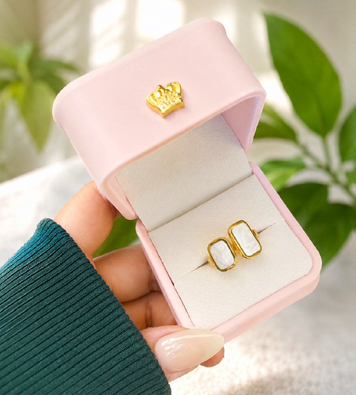 MJ Sleek Enamel Ring
