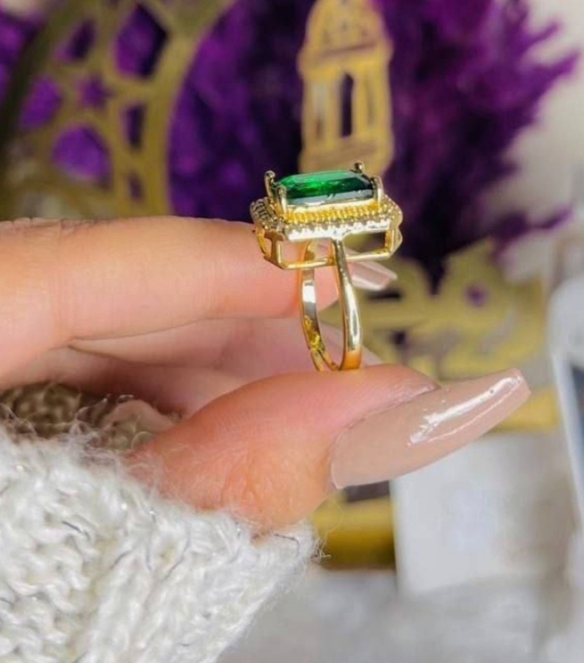 MJ Emerald Glow Ring - Image 4