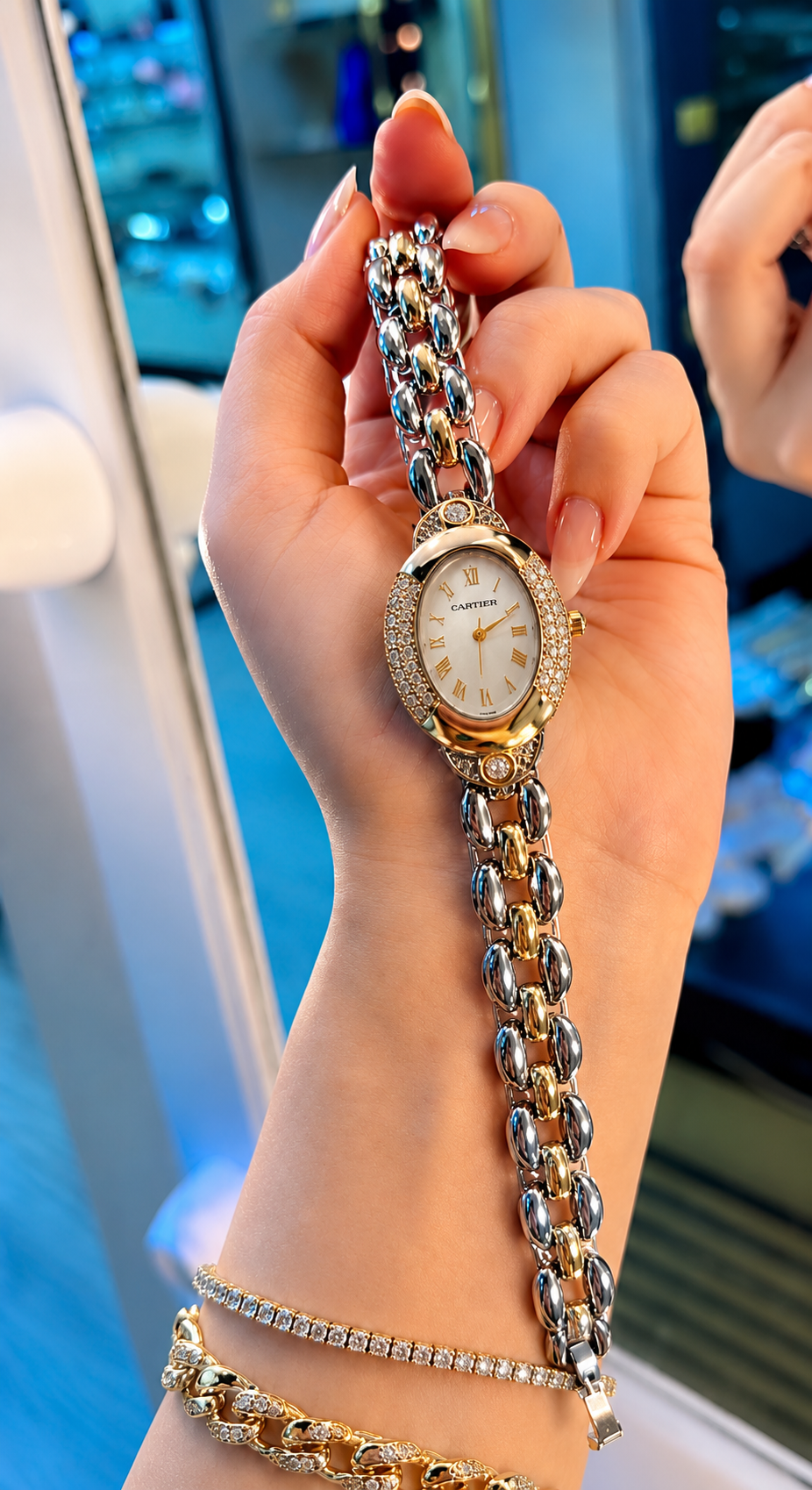 W-CARTIER Bella Crystal Watch
