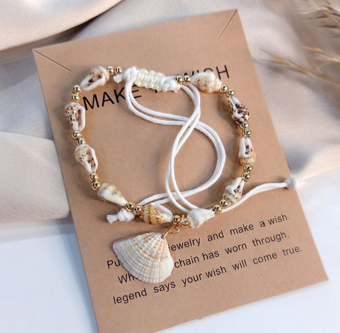 MJ Seashell Charm Slider Bracelet