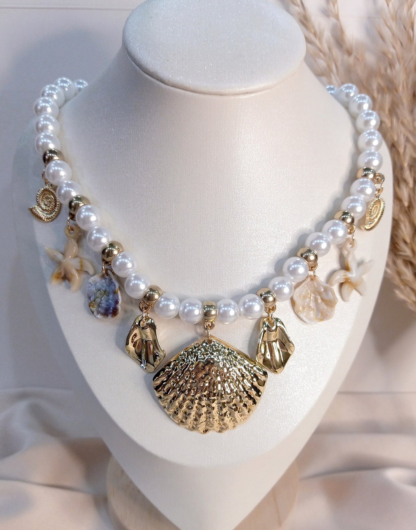 MJ Pearl Treasures Necklace