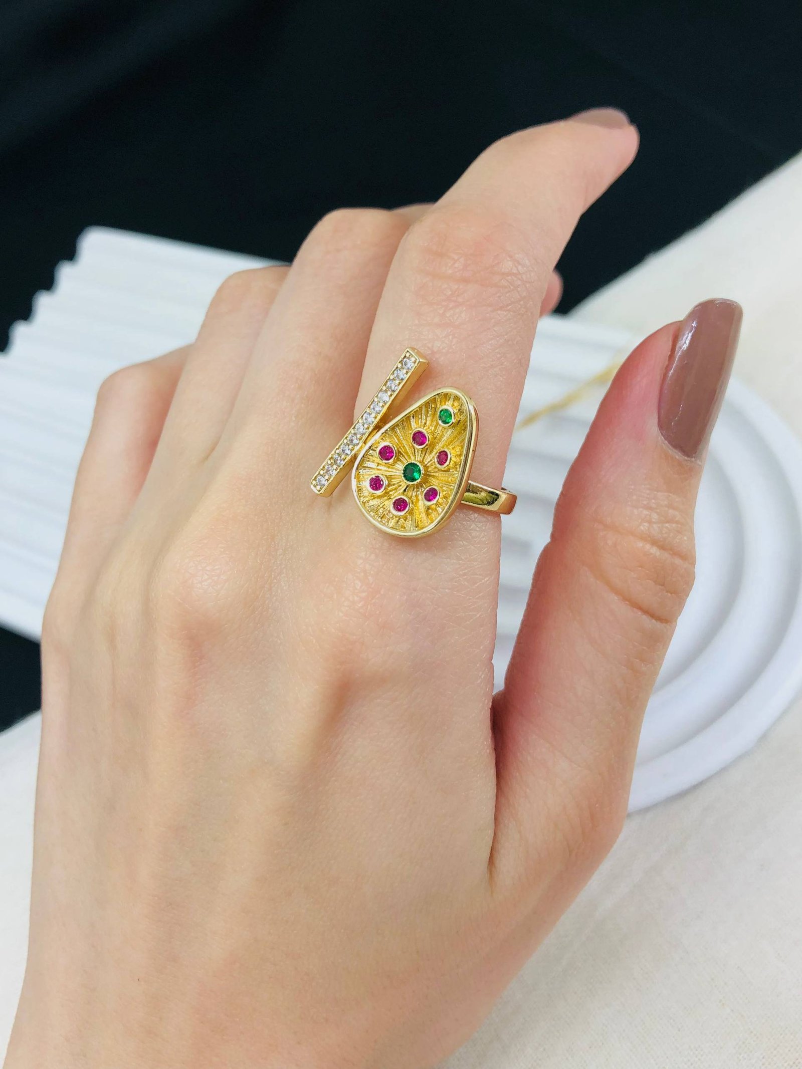 MJ Gold-Plated Pop Teardrop Ring (size 18)