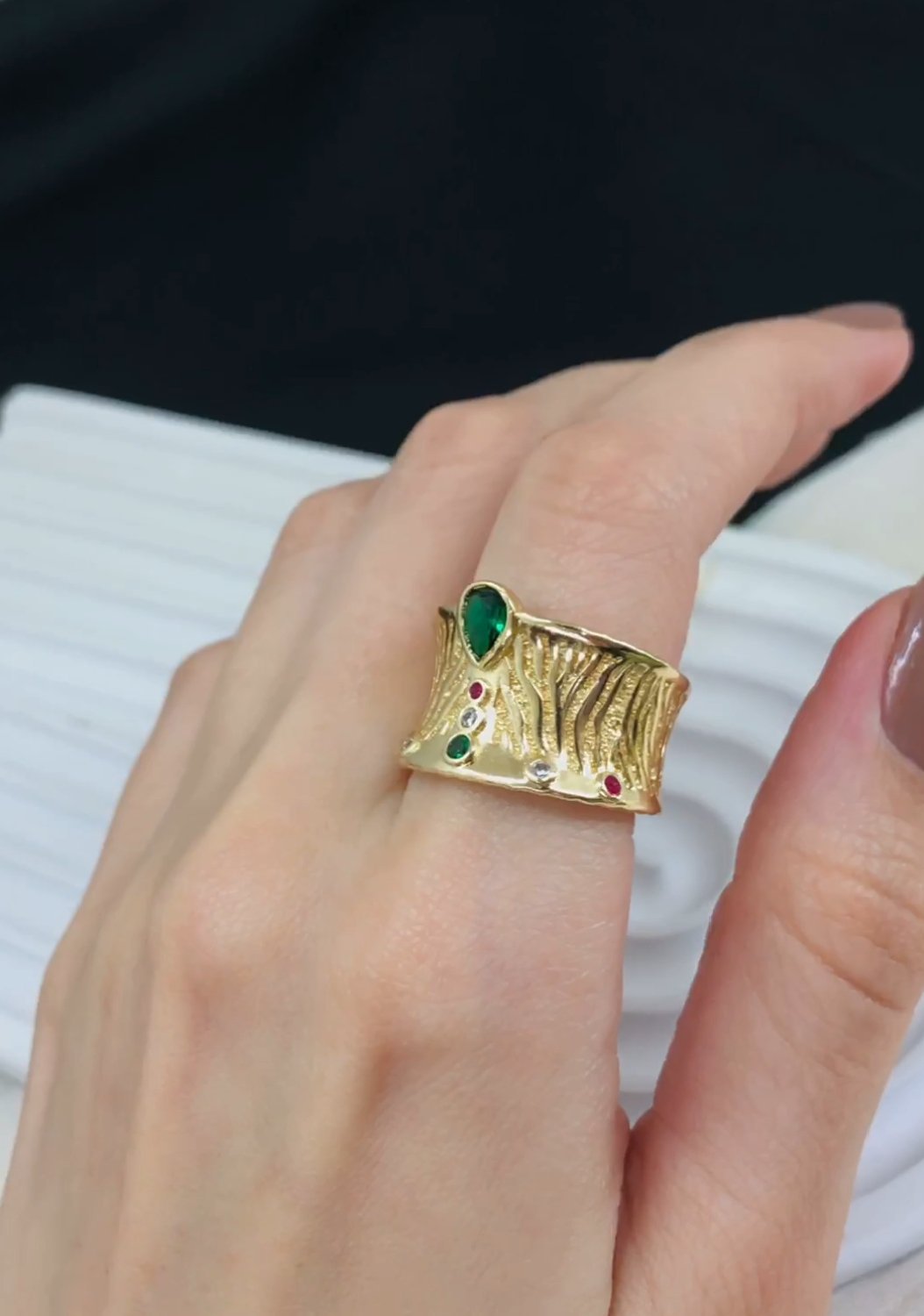 MJ Gold-Plated Emerald Wave Ring (size 18) - Image 2